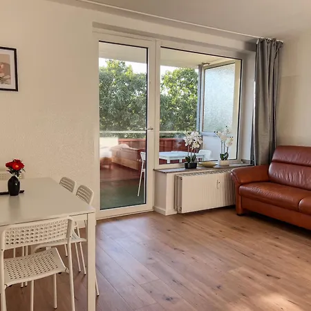 T&k - - 3 With Private Parking 7min Fair And Airport Dus Apartamento Düsseldorf