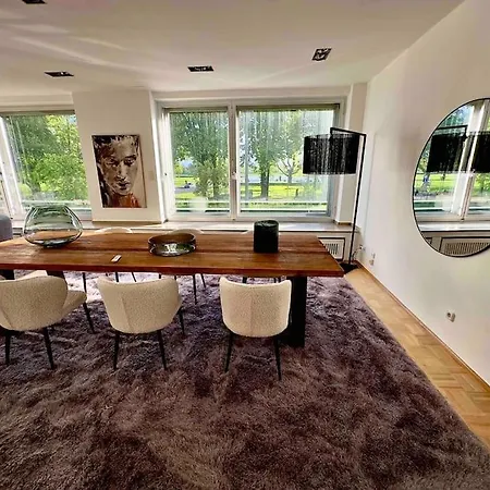 Schoenster Rheinblick Messe Parken Luxus 10 Person Apartment