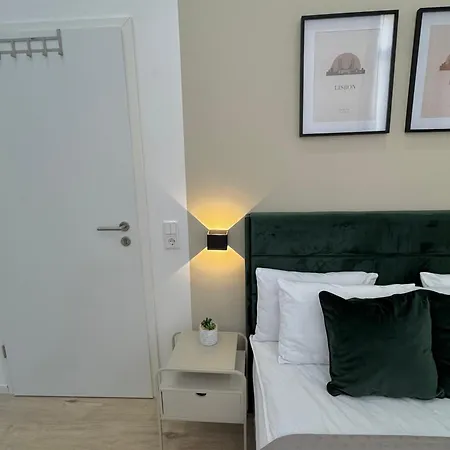 Heaven Homes - Doppelzimmer Mit Eigenem Bad Lägenhet