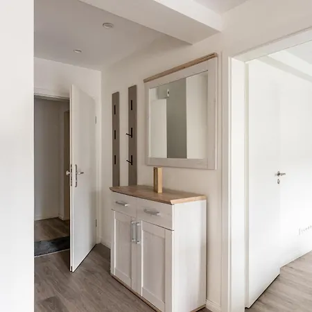 Daire Altstadt With Privade Terrasa *