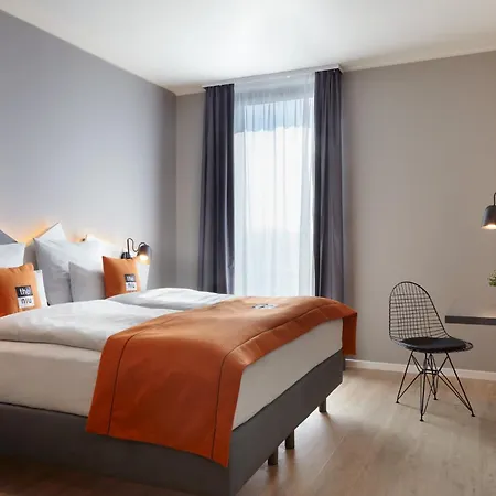 호텔 - The Niu, Hub Messe By Ihg