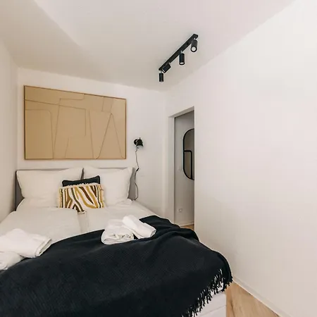 Bhh Living - Zentrale Lage, Ruhige Naechte, Perfekter Komfort Düsseldorf