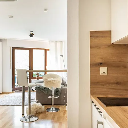 Appartamento Elegant In Ludenberg Düsseldorf