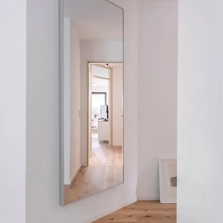 Exclusive Ludenberg Living In Stunning Area Apartamento Düsseldorf