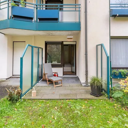 Exclusive Ludenberg Living In Stunning Area Apartamento Düsseldorf