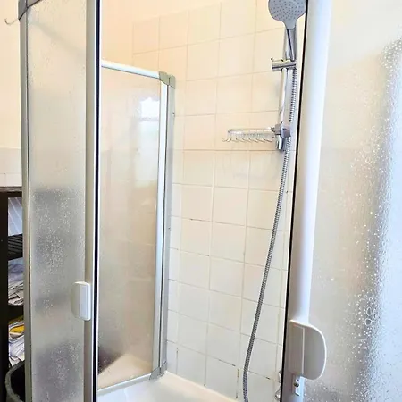 아파트 Beautiful Cozy 1-room Apartment, Near Rhine 뒤셀도르프