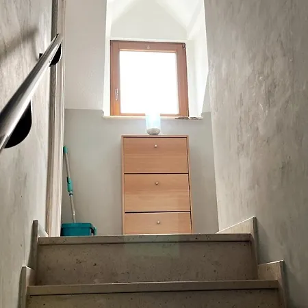 Appartement Gemuetliche In Rheinnaehe Düsseldorf