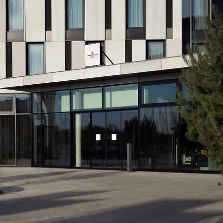 Candlewood Airport By Ihg شقة فندقية