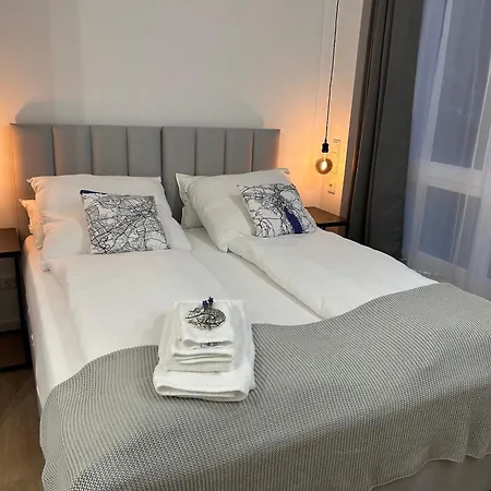 Maison d'hôtes Bienvenidus - Self Service - Zur Selbstversorgung - Messezimmer - *