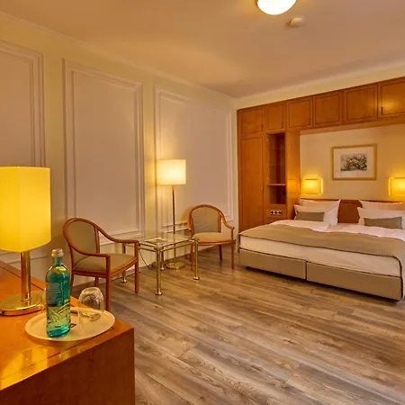 Szálloda Trip Esplanade, 4*
