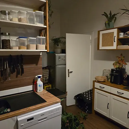 Altbauwohnung *