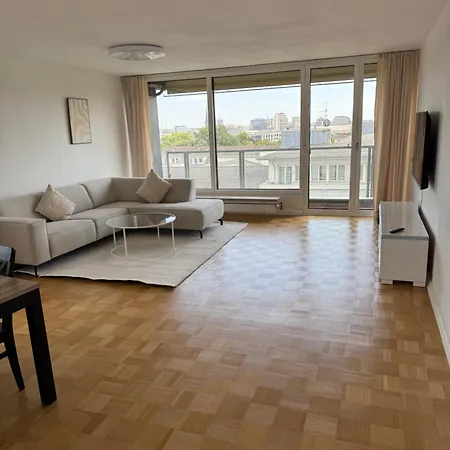 Kaiserloft Zentral Naehe Messe Düsseldorf