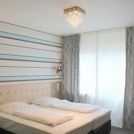 Metropol-rooms 3*