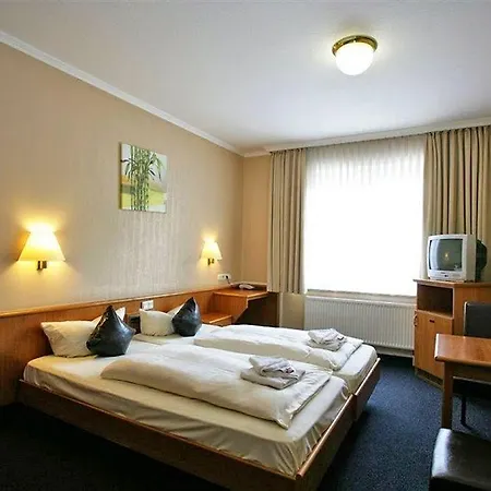Antares 3* Дюссельдорф