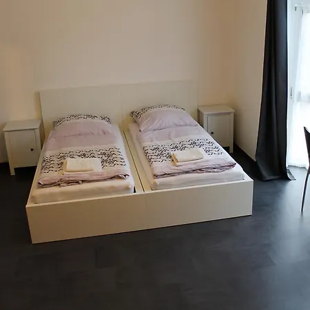 Apartamento Messe - Ferienwohnung Kuthsweg *
