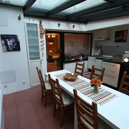 Christianes Gaestehaus Quarto em Acomodações Particulares Düsseldorf