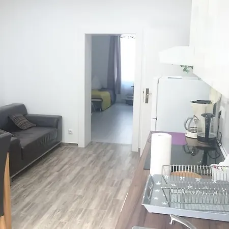 Avi Goodhouse Apartmán Düsseldorf