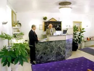 Bahn-hotel Szálloda 3*