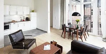 The Red 5* Dusseldorf