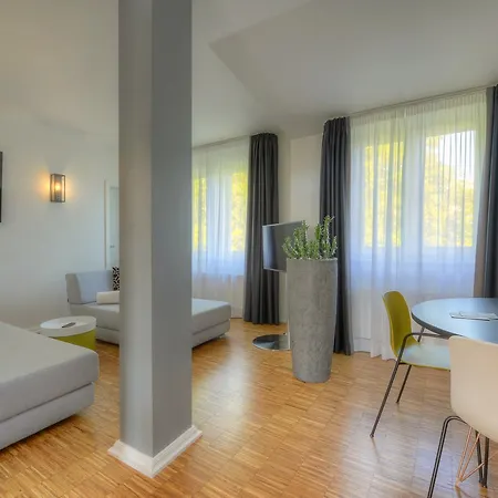 Apart-hotel B-boardinghouse 4*