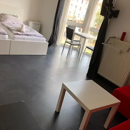 Messe - Ferienwohnung Kuthsweg Apartamento Düsseldorf