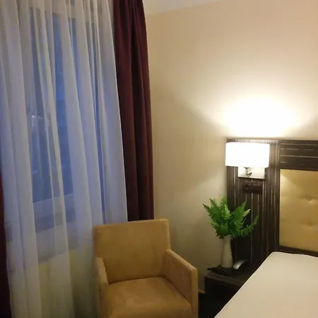 Hotel Famosa