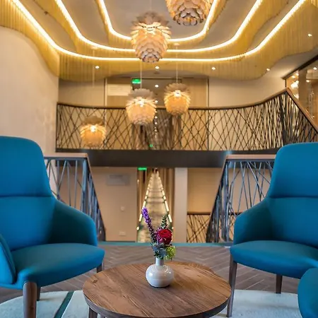 Båthotell Fairtours Hotelschiff Asara***** Düsseldorf