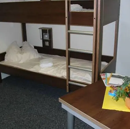 Jugendherberge Düsseldorf Hostel *