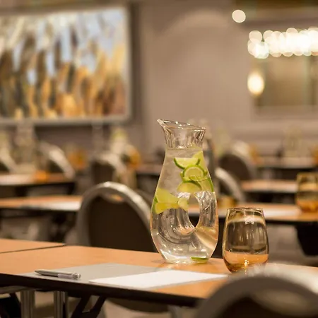 Otel Renaissance 4*