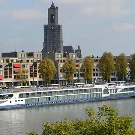 Hotelships Holland - Hs Leonora - Messe Hotell 4*