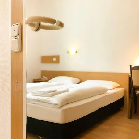 Moon Hotel