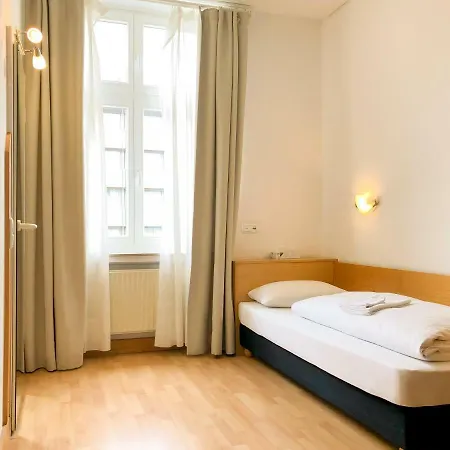 Hotel Moon Düsseldorf
