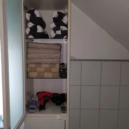 Apartment Ferien, Messewohnung In Der Nahe Des Uniklinikum *