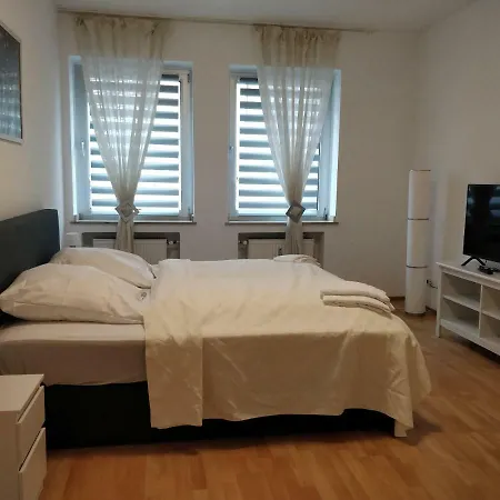 Aparthouse Graf-adolf * דיסלדורף