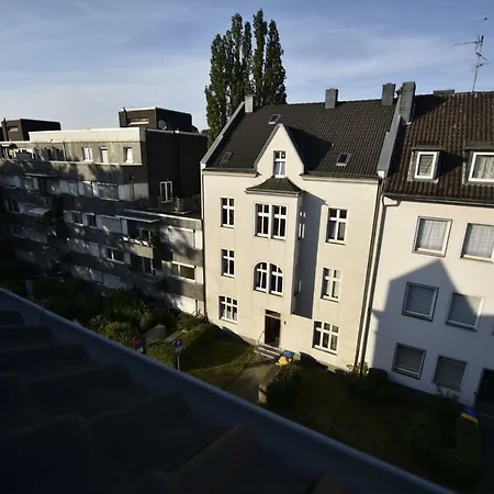 Liliencronstrasse * Düsseldorf