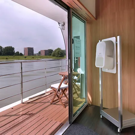 Hotelships Holland - Hs Leonora - Messe Hotell 4*