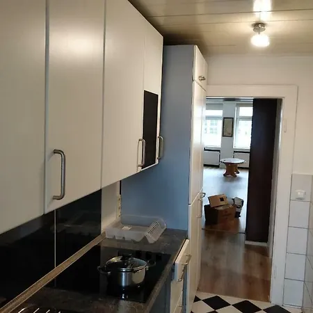 Apartament Avi Burgplatz